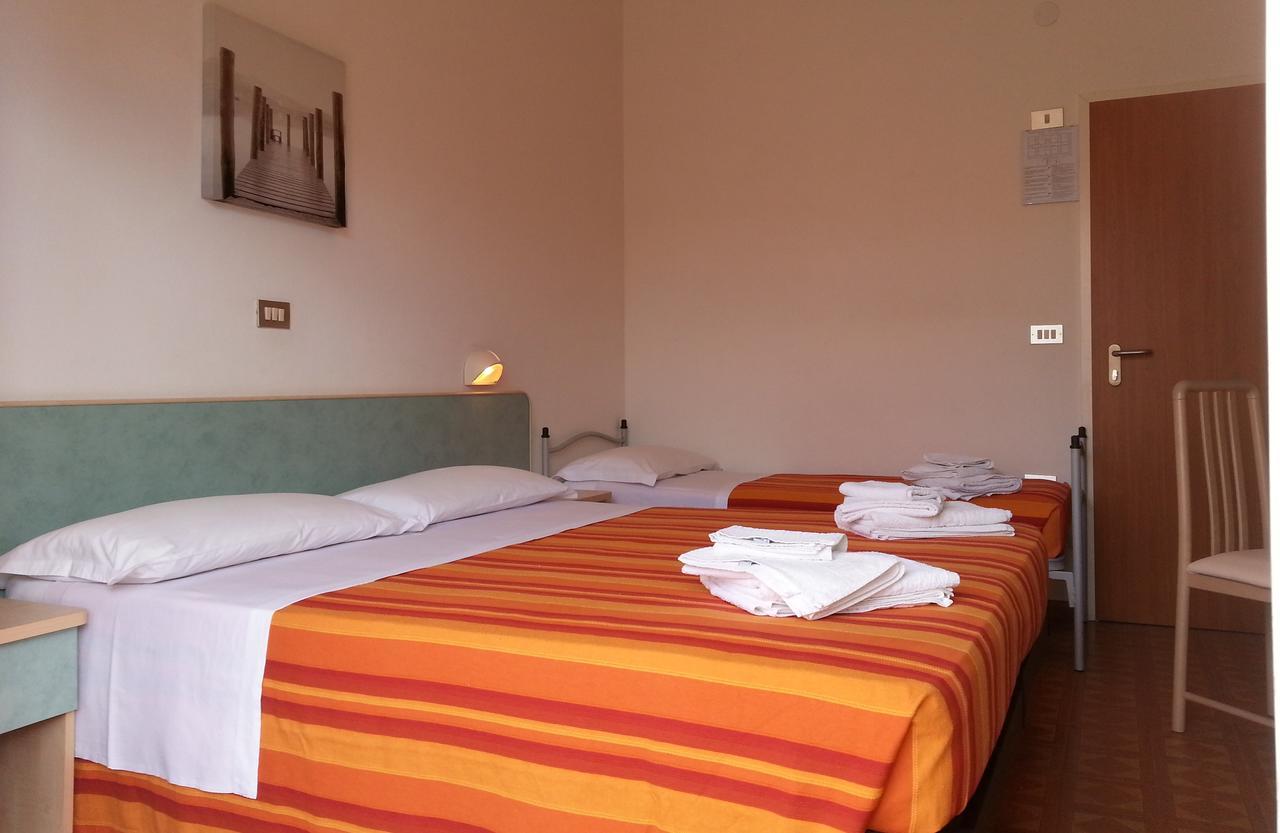 Albergo Santo Stefano Bellaria-Igea Marina Buitenkant foto