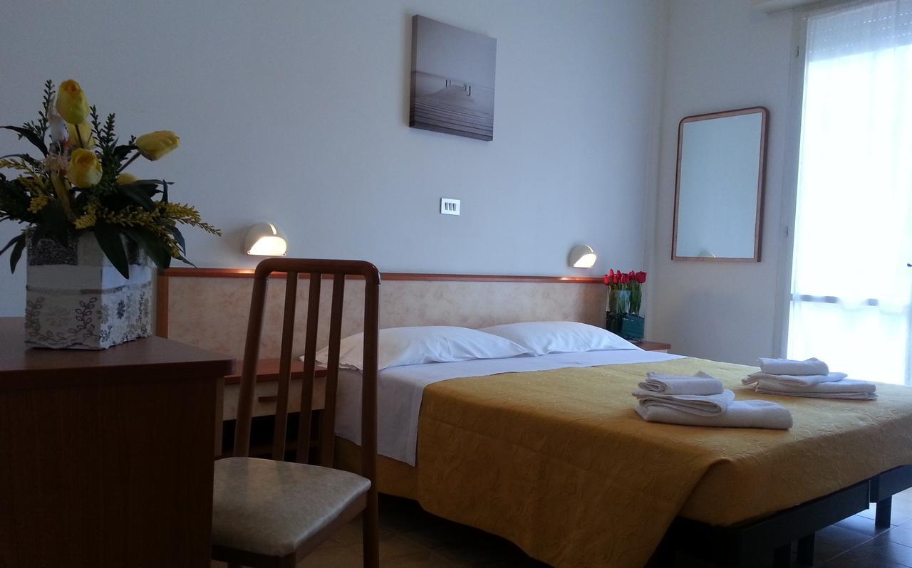 Albergo Santo Stefano Bellaria-Igea Marina Buitenkant foto